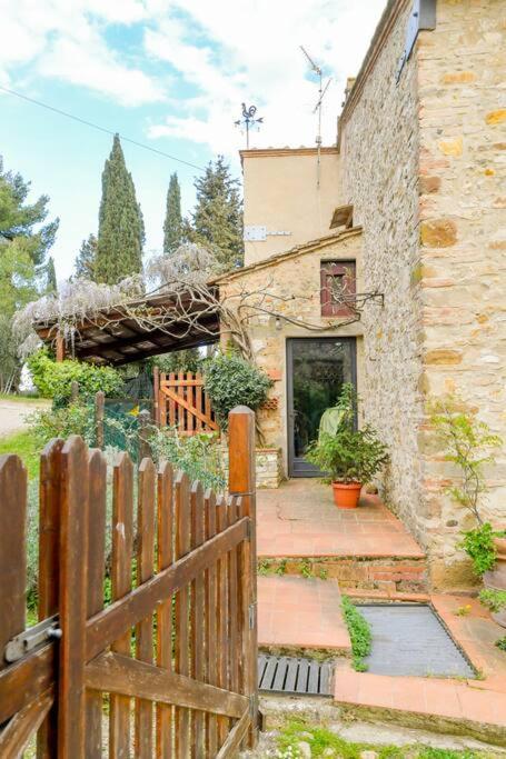Appartamento Con Vista Panoramica In Chianti 圣多尼诺 外观 照片